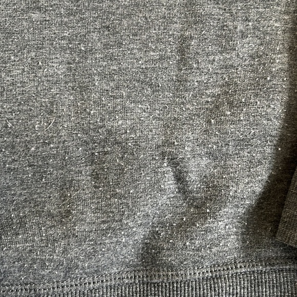 Sweatshirt - Picture 2 of 4